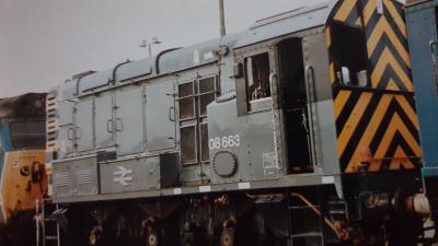 08663 at Laira T&RSMD. &copy; Davejones12