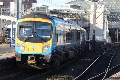 185135 at Manchester Piccadilly. &copy; ConnorsRailPhotography