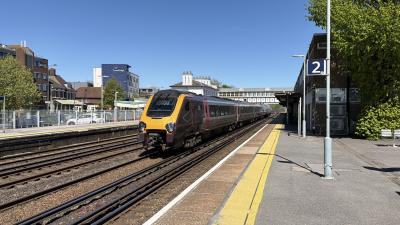 221137 at Eastleigh. &copy; Luivery