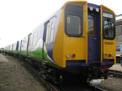 508301 at Eastleigh Works. &copy; Byron5574