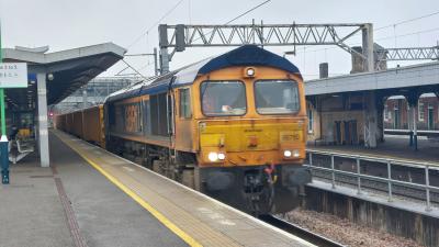 66760 at Nuneaton. &copy; MemberOfThePublic