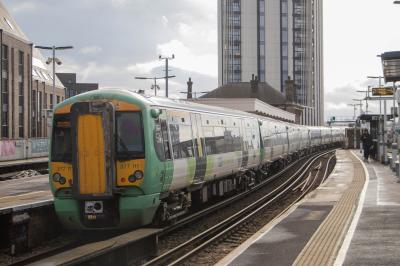 377111 at Battersea Park. &copy; Zain