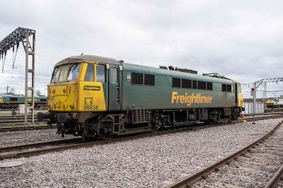 86638 at Crewe Basford Hall. &copy; Shotts