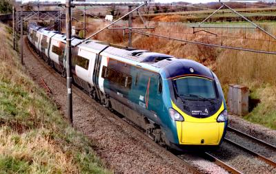 390155 at Acton Bridge (Cheshire). &copy; stevexos