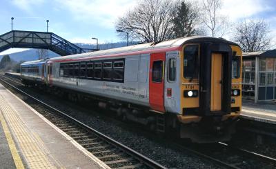 153382 at Craven Arms. &copy; Geoff