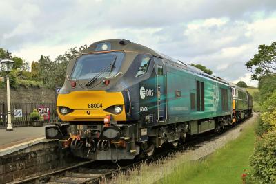 Keighley & Worth Valley Railway - Oakworth photo