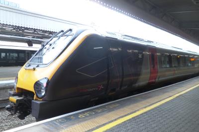 220009 at Bristol Temple Meads. &copy; JM-Freightliner