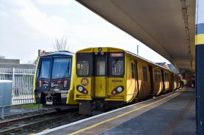 507021,777041 at West Kirby. &copy; Brodie
