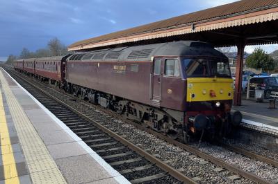 47832 at Yatton. &copy; BigKev