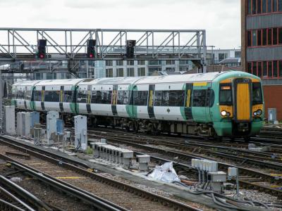 377163 at London Bridge. &copy; llamafish