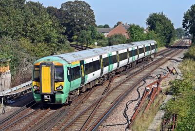 377468 at Havant. &copy; Bestieboy