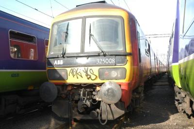 325008 at Willesden TMD. &copy; Byron5574