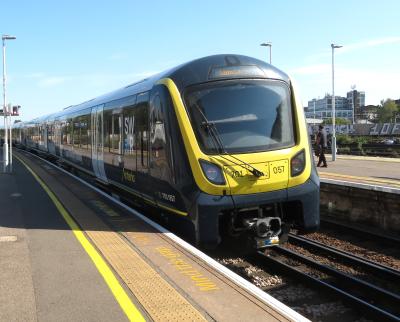 701057 at Clapham Junction. &copy; Geoff