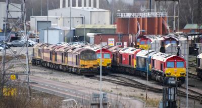 66079,67003,60020,60500,66190,60049,60020,60045,67019 at Toton TMD. &copy; Brodie