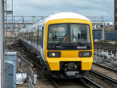465040 at London Bridge. &copy; llamafish
