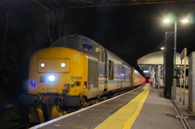 37425 at Aldershot. &copy; Zain