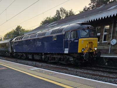 57301 at Maidenhead. &copy; MikeMOL