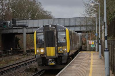 Farnborough (Main) photo