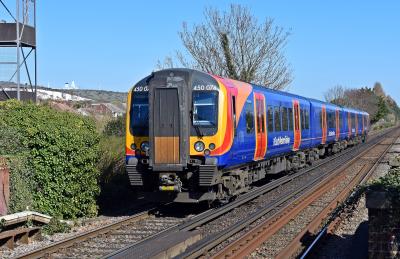 450074 at Portchester. &copy; Bestieboy