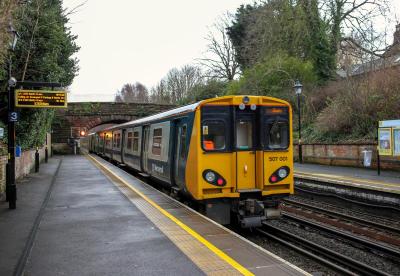 507001 at Cressington. &copy; stevexos