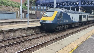 43036 at Glasgow Queen Street. &copy; Geoff