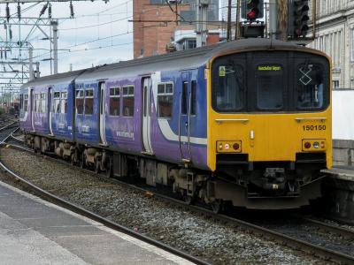 150150 at Manchester Oxford Road. &copy; llamafish