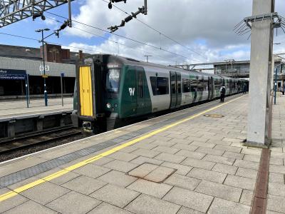 photo of 350122 at Stafford