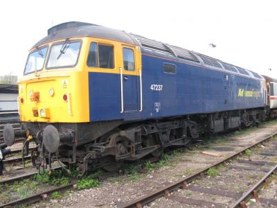 47237 at Gloucester. &copy; Byron5574