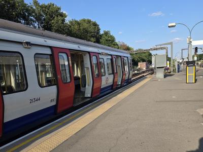 Ealing Broadway photo