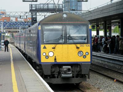 360106 at Stratford. &copy; llamafish
