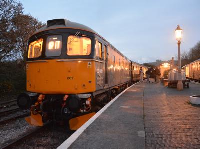 33002 at South Devon Railway - Totnes Riverside. &copy; AJax