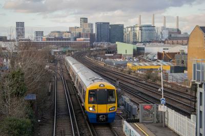 378138 at Wandsworth Road. &copy; Zain