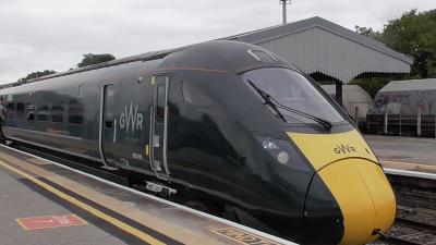 800018 at Westbury. &copy; JM-Freightliner