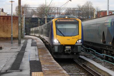 331103 at Edge Hill. &copy; South Coast Trainspotter