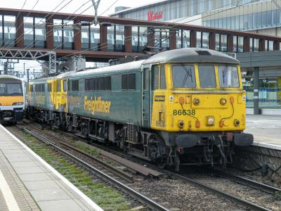 86638 at Stratford. &copy; llamafish