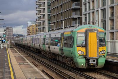 377144 at Battersea Park. &copy; Zain