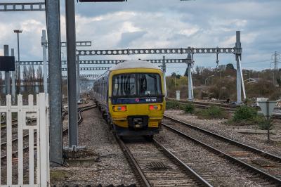 165120 at Didcot Parkway. &copy; Shotts
