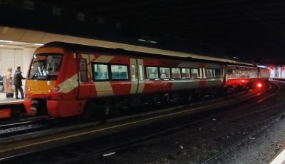 170112 at Birmingham New Street. &copy; Geoff