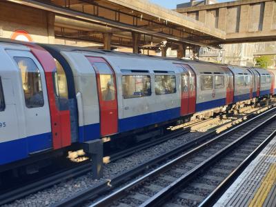 Acton Town (LU) photo