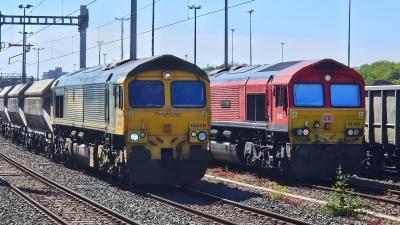 photo of 66559,66055 at Acton Yard