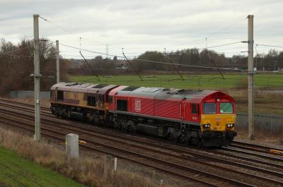 66102 at Winwick. &copy; stevexos
