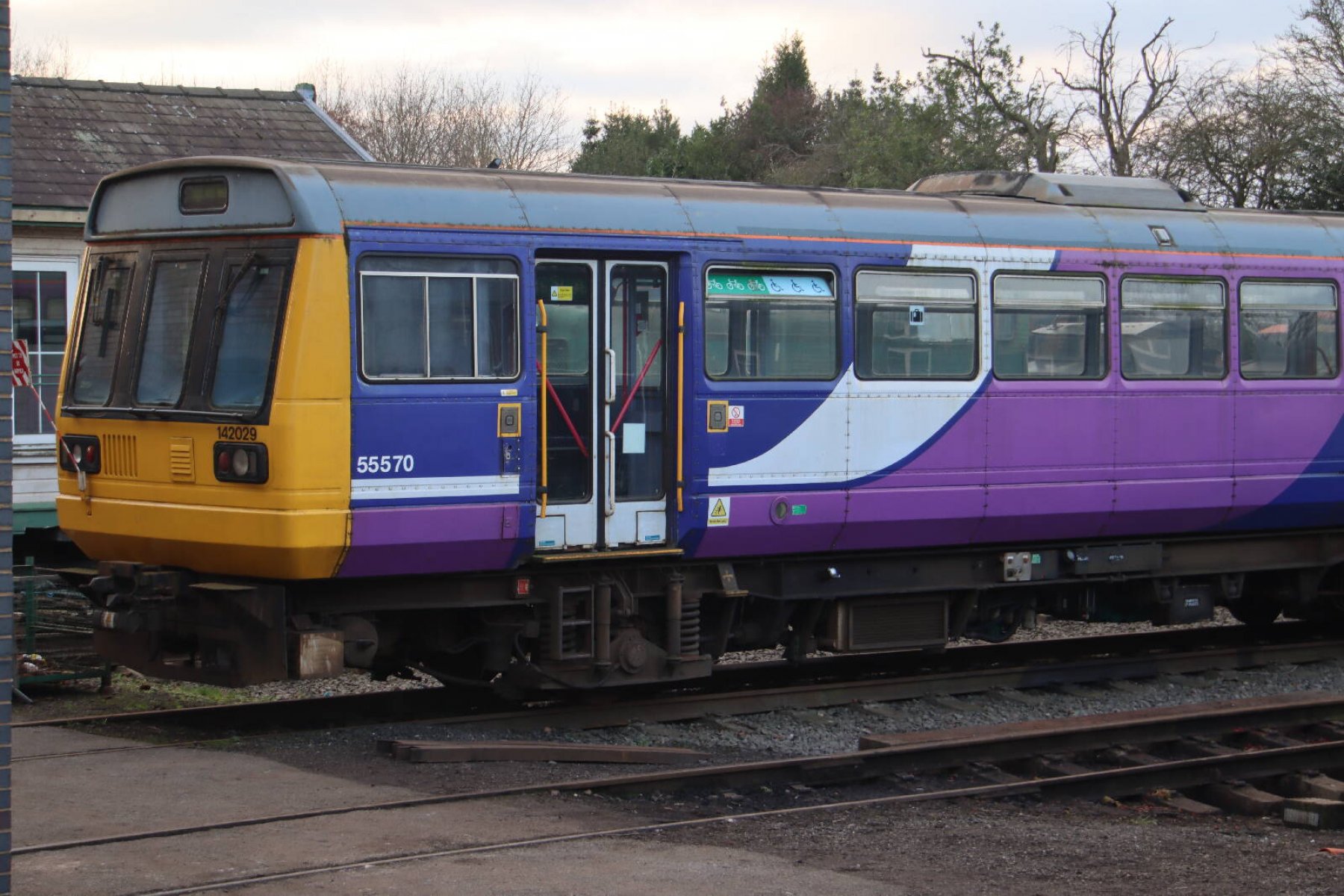 Photo of 142029 at Chasewater Railway — trainlogger