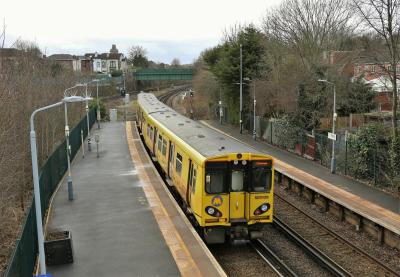 507009 at Walton (Merseyside). &copy; stevexos