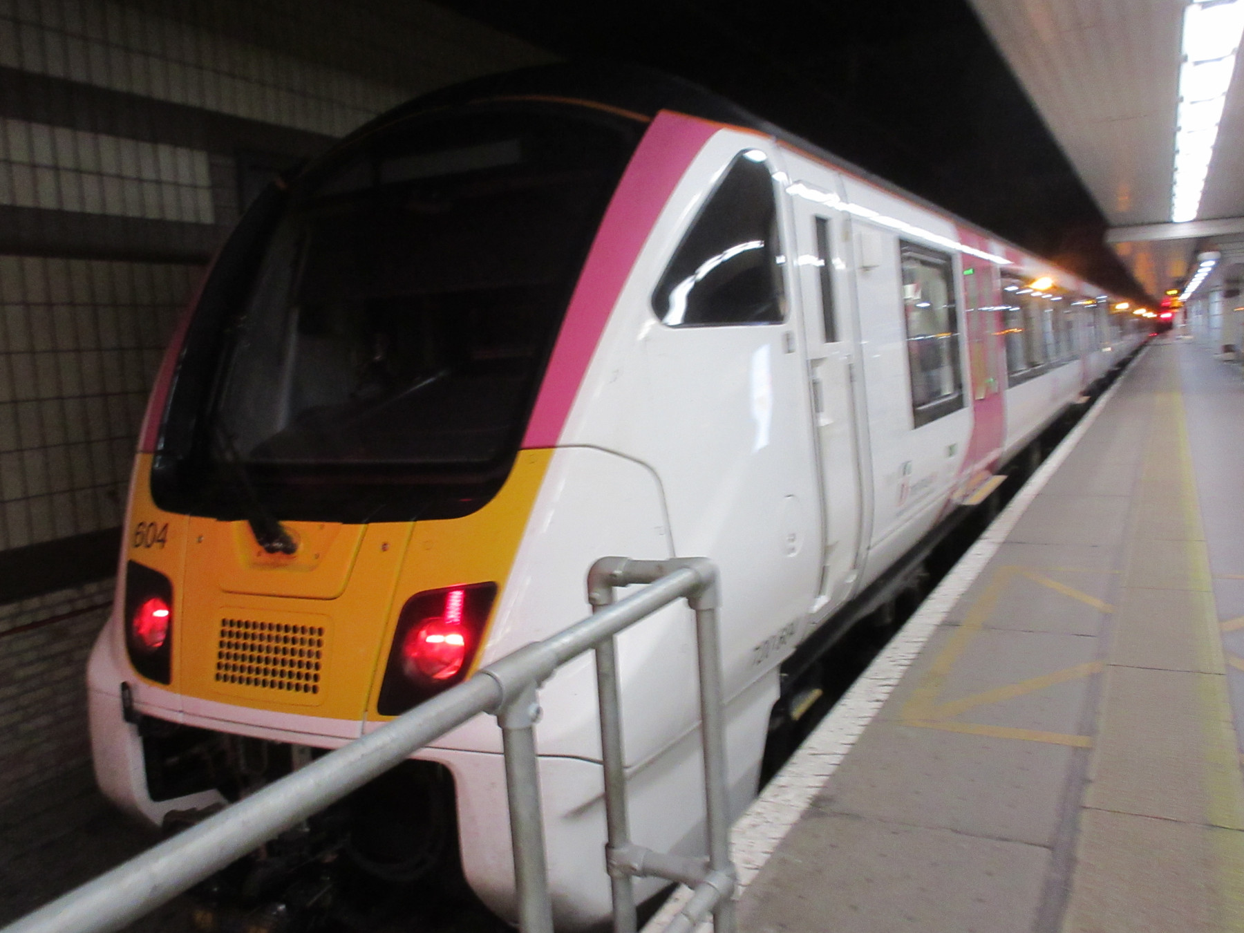 Photo of 720604 at London Fenchurch Street — trainlogger