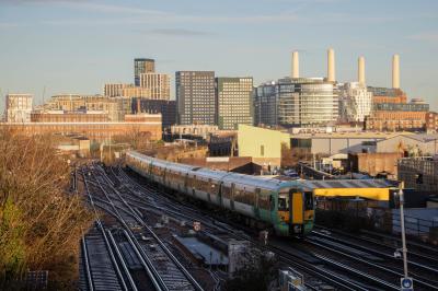 377125 at Wandsworth Road. &copy; Zain