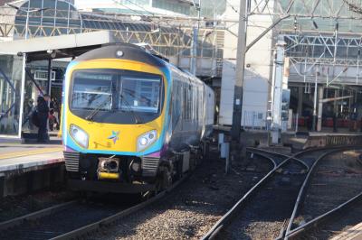 185115 at Manchester Piccadilly. &copy; ConnorsRailPhotography