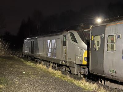 68015 at Stourbridge Junction. &copy; AJax