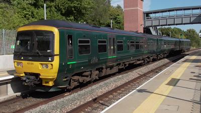 165108 at Ashley Down. &copy; JM-Freightliner