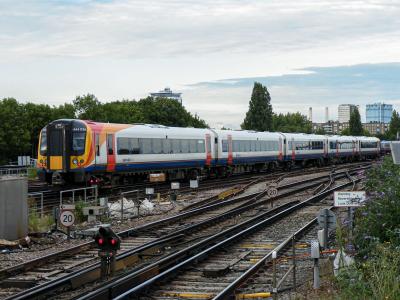 444036 at Clapham Junction. &copy; llamafish