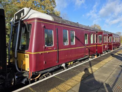 121024 at Chinnor & Princes Risborough Railway. &copy; MikeMOL